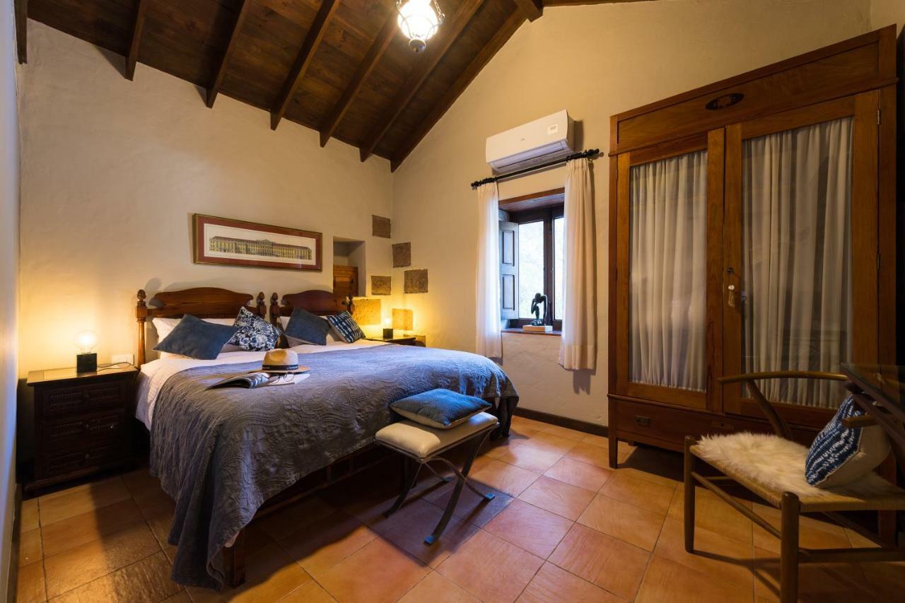 Bohemian Hideaway Finca - 2 Unique Houses With Shared Pool Santa Lucia Exterior foto